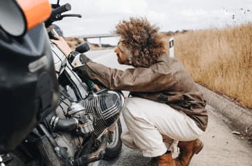 Motocicletta con revisione scaduta a Cassola